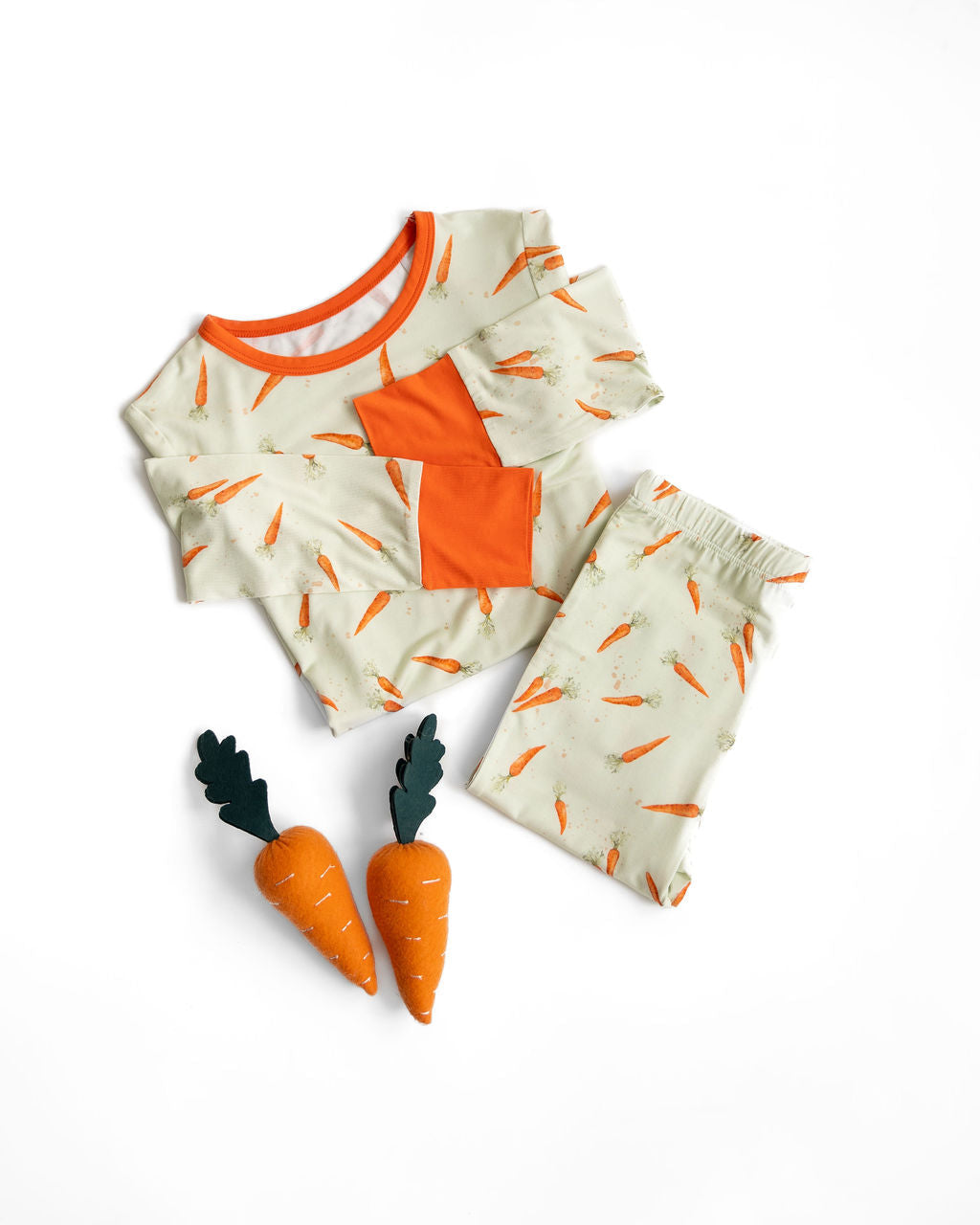 Lillian's Green Easter Carrots Bamboo 2-Piece Long Sleeve Set