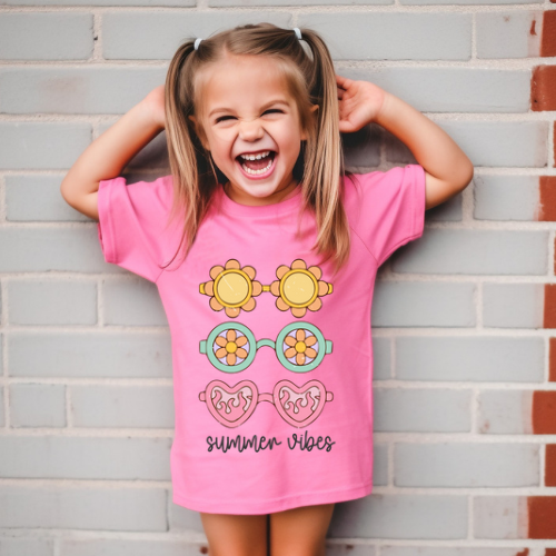 Sunnies Summer Vibes Kids Tee